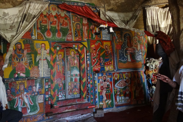 L'église de Mikaël Milhaizengi-2-1