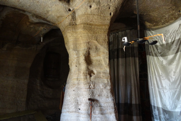 L'église de Mikaël Milhaizengi-2-2